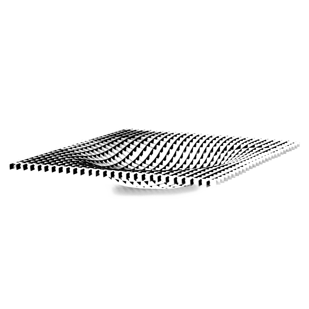 Gravity Centerpiece in black and white 