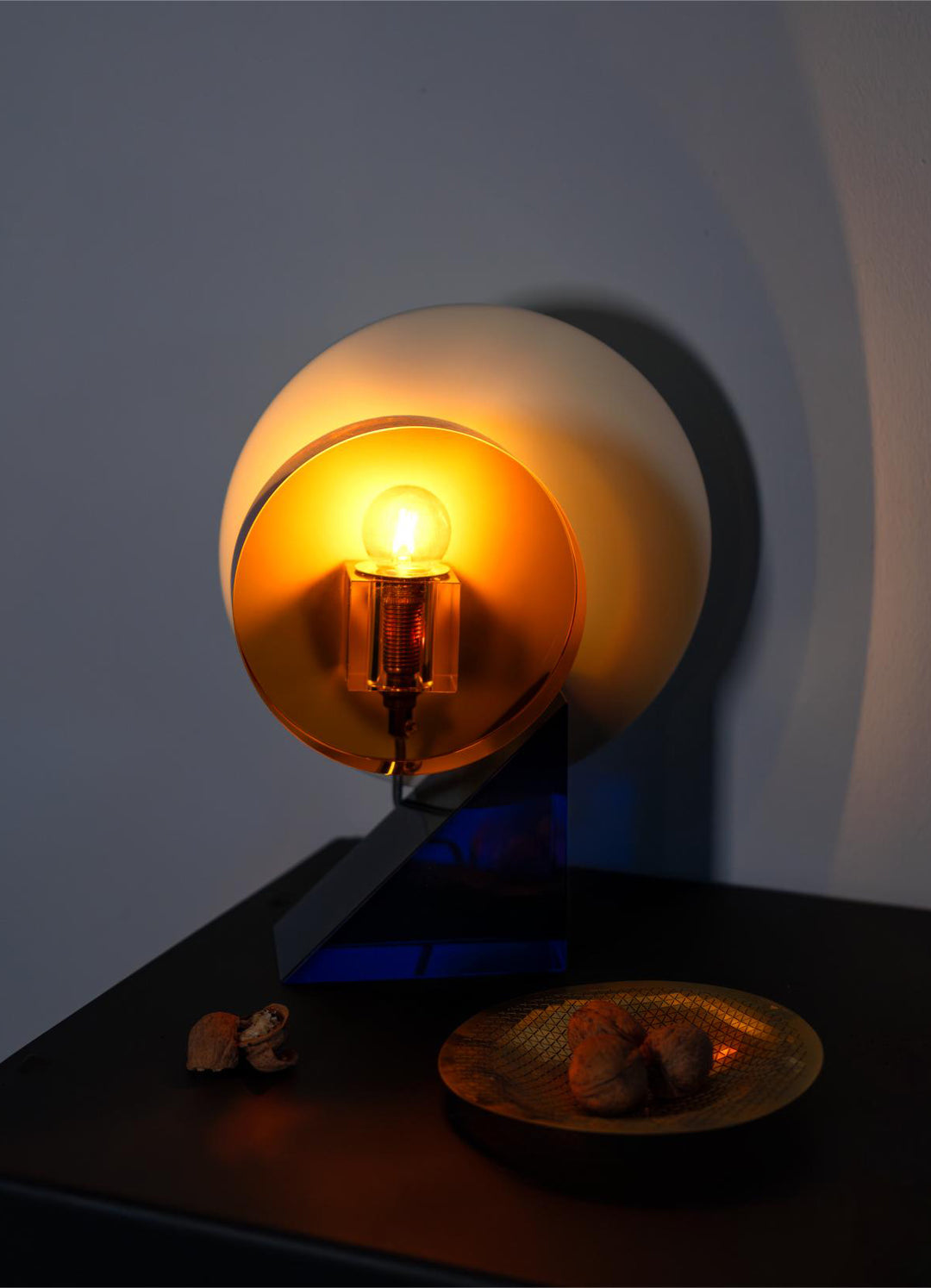 ECLIPSE - TABLE LAMP