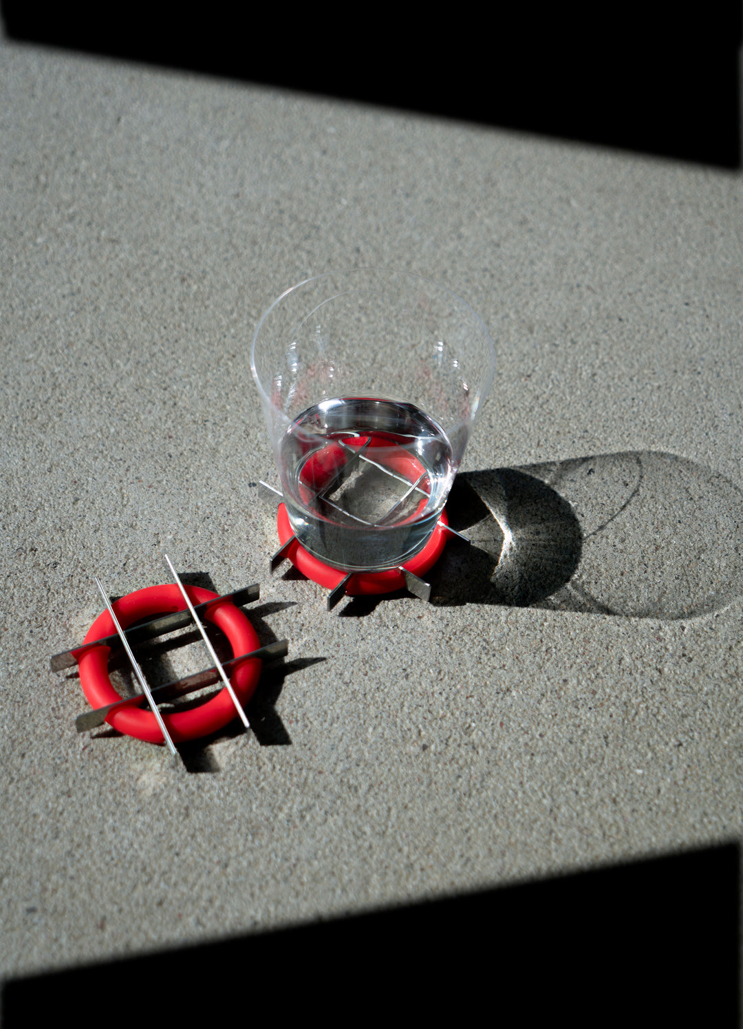 HOVER - 2 COASTERS - RED