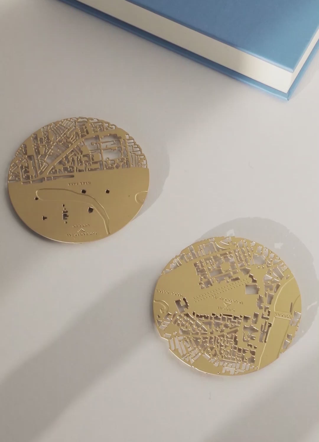 LONDON - 2 COASTERS