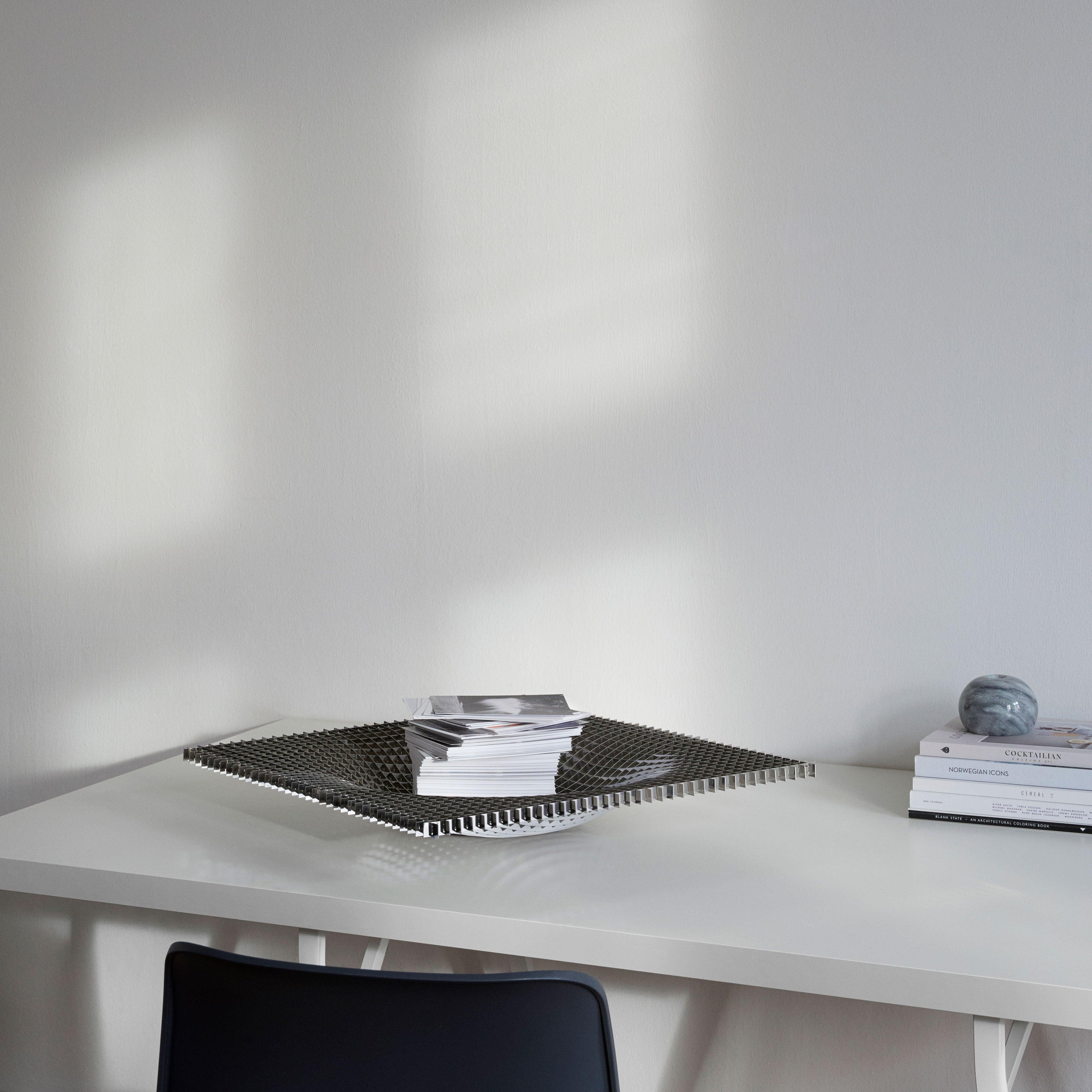 GRAVITY - LARGE CENTREPIECE - fundamental.quest